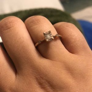 10k rose gold diamond ring